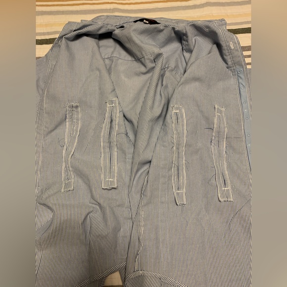 TruSpec 24/7 Concealed Design Lightweight Holster Shirt - Men’s Medium - Picture 7 of 13